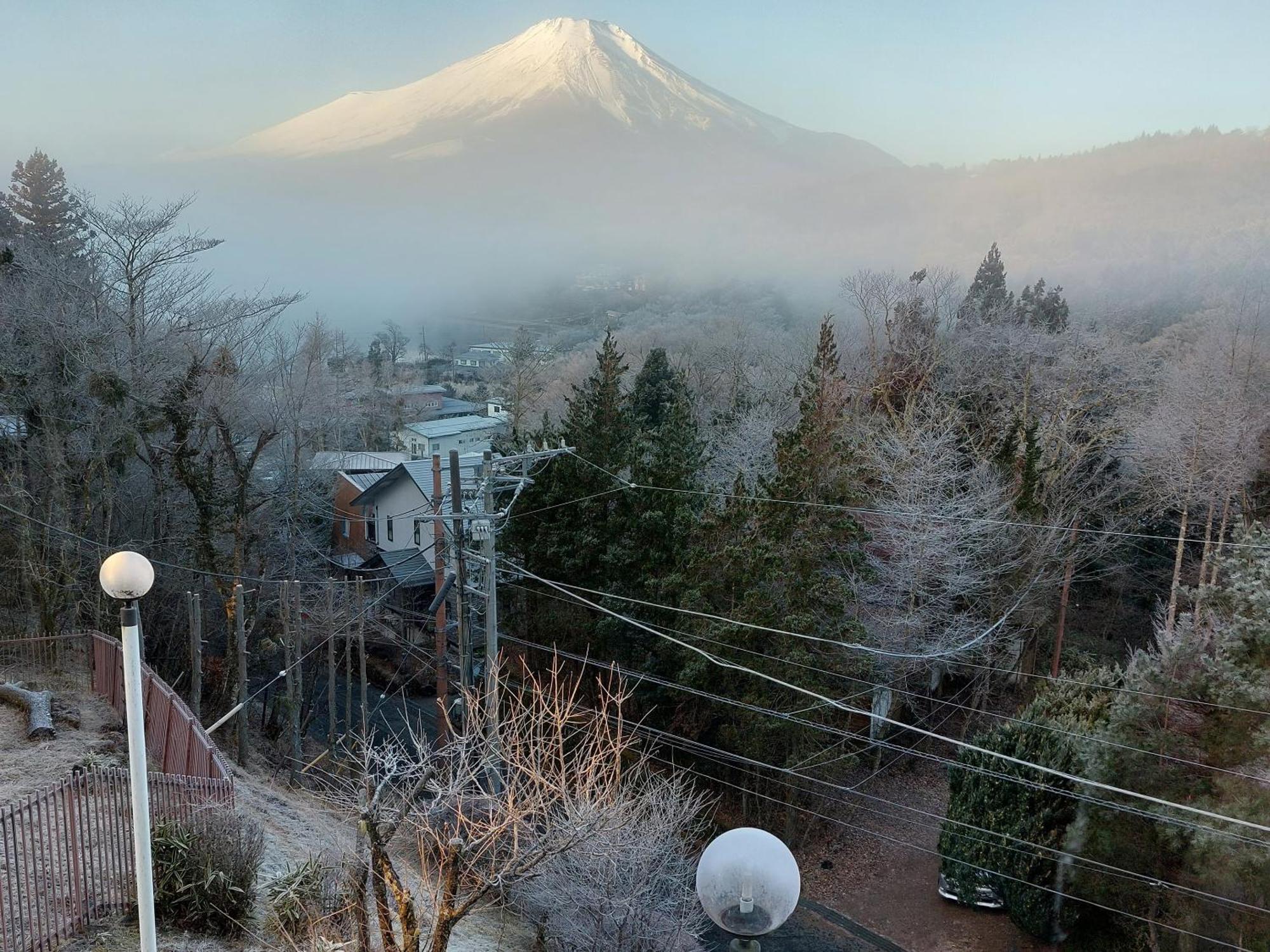Rokumeikan Hills Яманакако Экстерьер фото